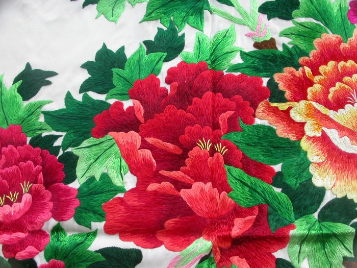 Chinese 100% hand embroideried silk Xiang (hunan) embroidery art:Peony ...